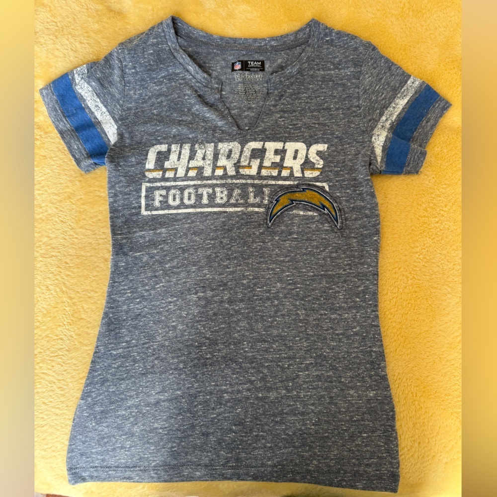 NFL Chargers Team Apparel Gray and Blue Short Sleeve Tee